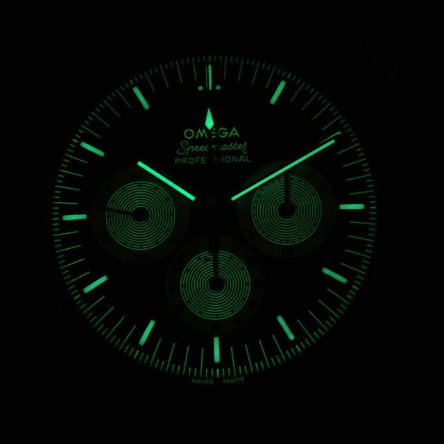 Omega Speedmaster Speedy Tuesday 311.32.42.30.01.001 Image 7